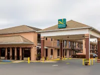 Quality Inn & Suites Live Oak I-10 Exit 283 Hotels in Suwannee County