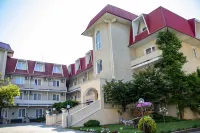 Korpusa 1 I 2 Chyornoe More Hotel