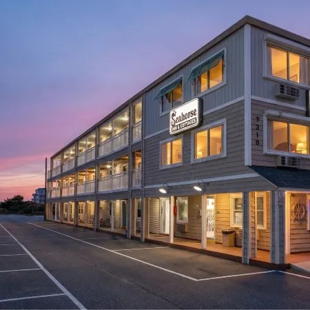 Sea Horse Inn and Cottages