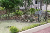 希洛豪華旅舍 酒店