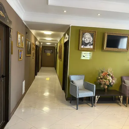 Hotel Monroe Отели рядом с Аэропорт Алматы