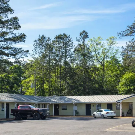 Riviera Motel Elba Near Enterprise US 84