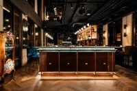 Ruby Lilou Hotel Marseille by IHG - bar