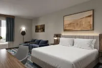 La Quinta Inn & Suites By Wyndham Roanoke Hollins/I-81