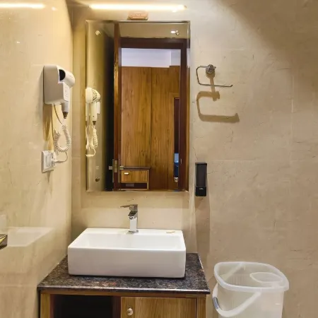 OnlyStay Luxe House Dalhousie