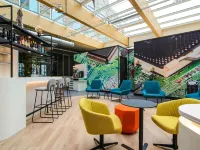 Ibis Styles Delft City Centre - Quầy bar