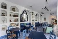 ميجنون ميوبلي - بار