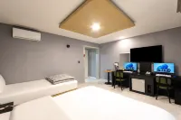 Gumi Wonpyeongdong Carino - 2-Star