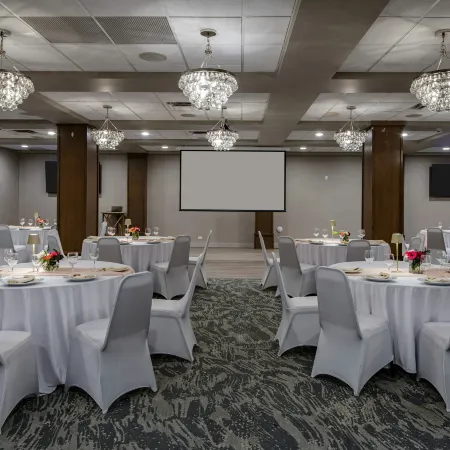 DoubleTree by Hilton Kamloops