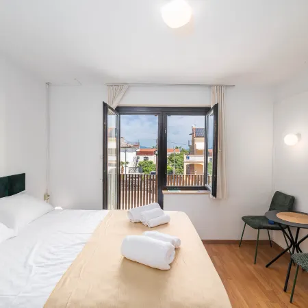 Cozy studio in Malinska-Dubašnica with Garden View