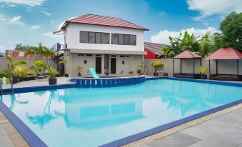 Brits Hotel Pangkalan Bun