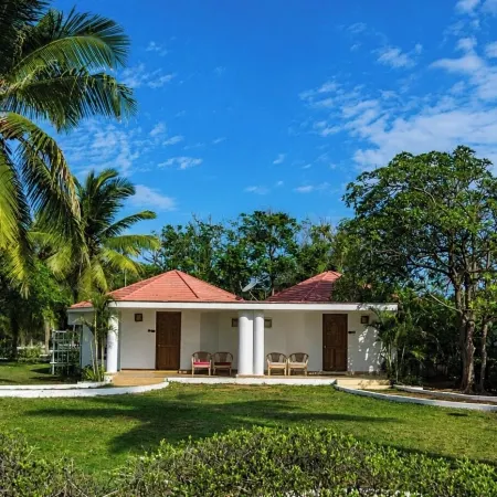 Chariot Beach Resort