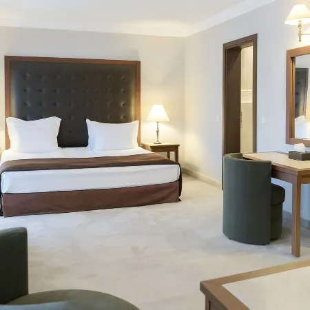 Maxi Park Hotel & Spa
