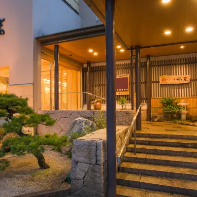 Kaike Onsen Ikoitei Kikuman Hotels near Kaike Hot Spring Shrine