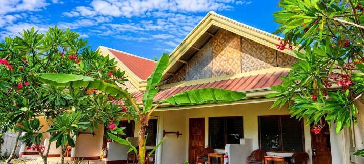 Quo Vadis Dive Resort Hotels in Moalboal