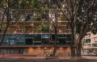 Kukun Insurgentes Roma - โฮมสเตย์