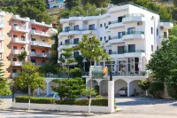 Privé City Hotel - pet friendly