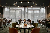 Renaissance Amsterdam Schiphol Airport Hotel - breakfast