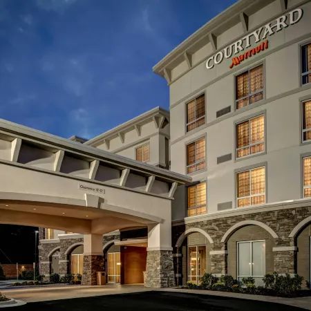 Courtyard Boone