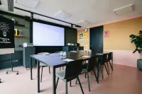 The Social Hub Eindhoven - business