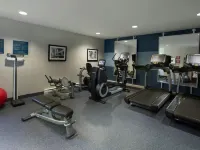Four Points by Sheraton Hotel & Conference Centre Gatineau-Ottawa Hotels near Hull Marina