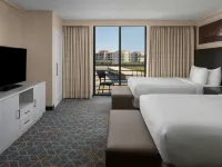 Embassy Suites by Hilton Phoenix Biltmore Hotels near Camelback East