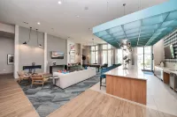 Luxury 2BR 2BA King Beds Houston Stay Fast Wi-Fi - 2-Star