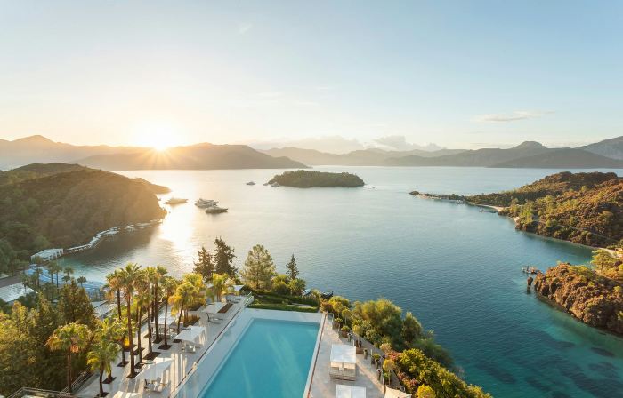 D Maris Bay