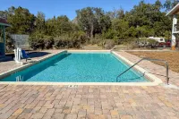 Quality Inn Crystal River - Pools
