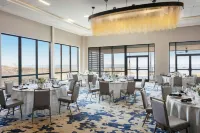 Delta Hotels Virginia Beach Waterfront - Pet friendly