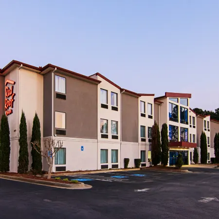 Red Roof Inn Locust Grove Hotels in Henry County