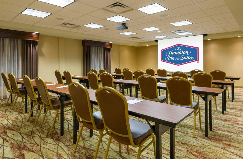 Hampton Inn & Suites Peoria at Grand Prarie photo 4