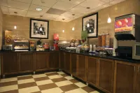 Hampton Inn Richmond-North/Ashland - breakfast