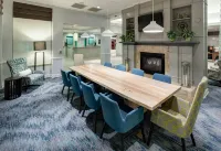 Hilton Garden Inn Dallas Frisco - parking