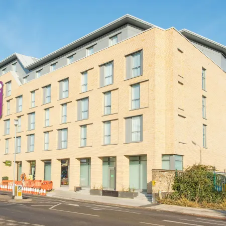 Premier Inn Cambridge East (Newmarket Road)
