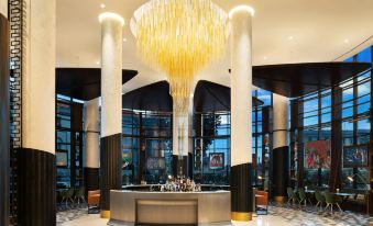 Paragraph Freedom Square, a Luxury Collection Hotel, Tbilisi