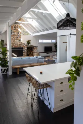 Soul of Gerringong Farmhouse - Swimmingpools