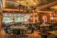 Avani Victoria Falls Resort - breakfast