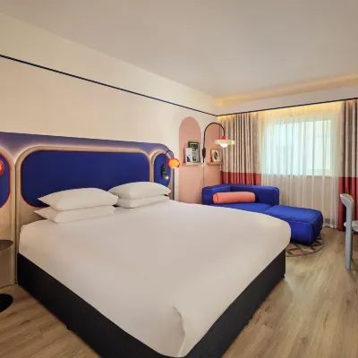 lyf Chelsea London Hotels near RCA Battersea