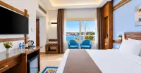Obelisk Nile Hotel - balcony