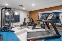 Comfort Inn & Suites Hampton Near Coliseum - Fitnessstudio