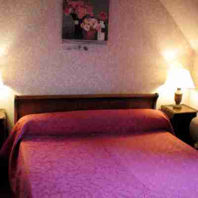 Manoir Henri IV Rooms