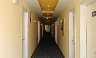 7Days Inn Chain Hotel (Harbin Chengde Square Baroque Scenic Area)