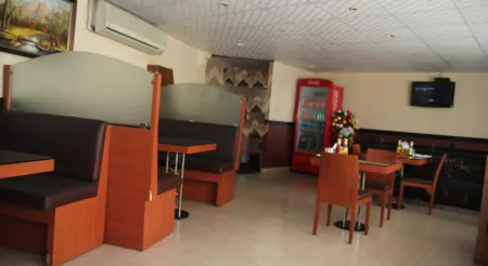 Hafez Hotel Apartments - Al Ras Metro Station