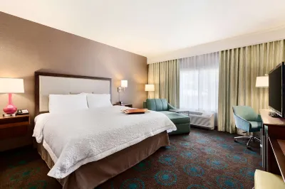 Hampton Inn & Suites Portland/Hillsboro-Evergreen Park