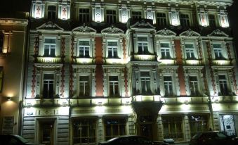 Moscow4Rent Apartment - Smolenskaya