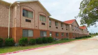 Magnuson Hotel Cedar Hill Hotels in Duncanville