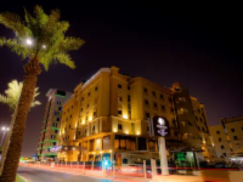 DoubleTree by Hilton Dhahran Hotels near Al Rashid Mall
