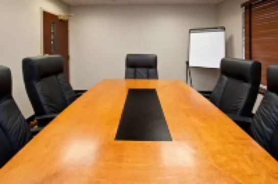 智選假日套房酒店翠華