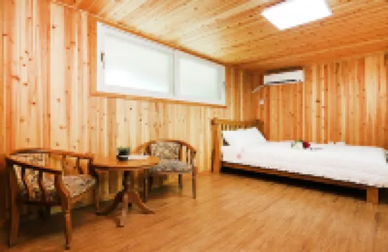 Boeun Sanmorange Pension